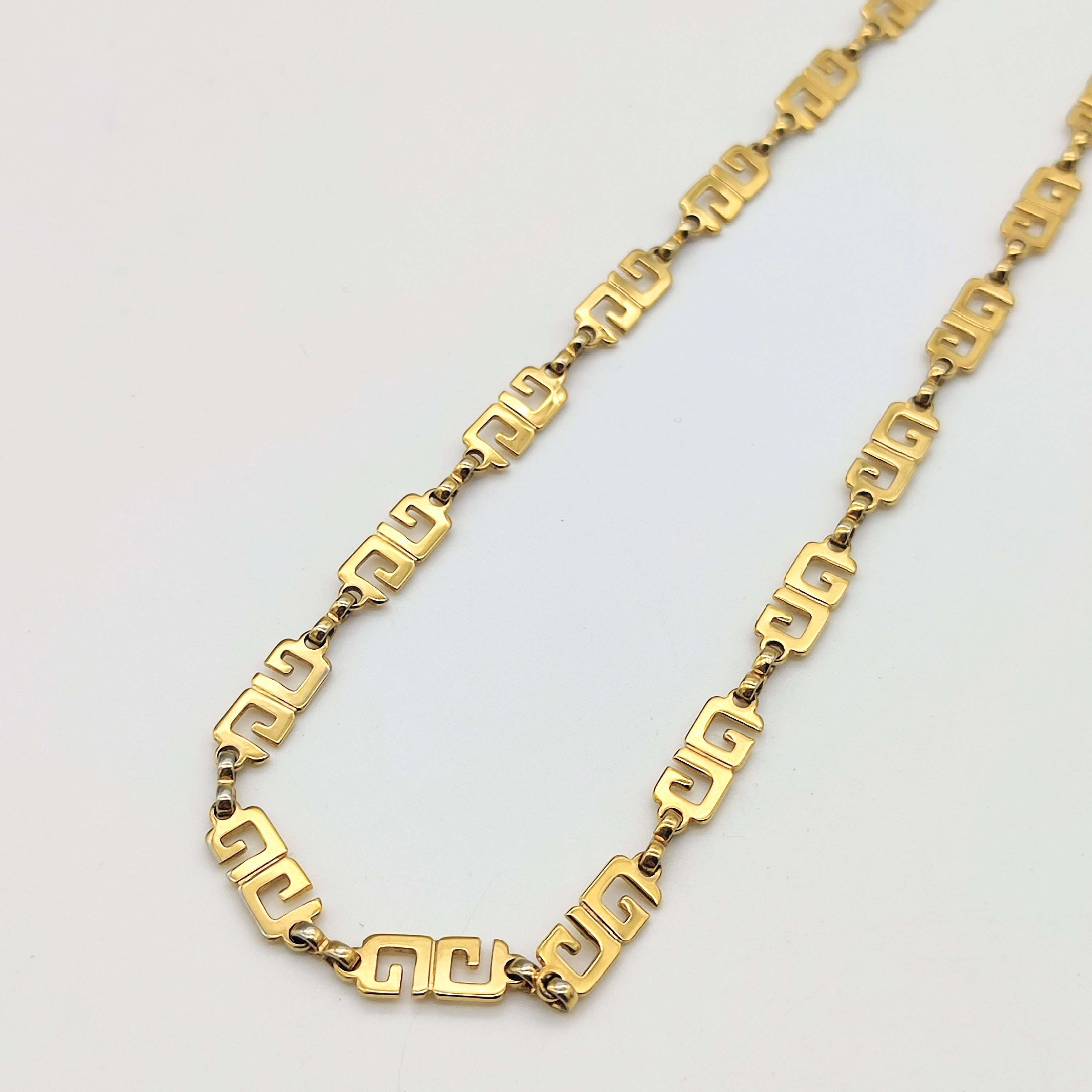 【美品】ジバンシー ロゴネックレス ゴールドカラー