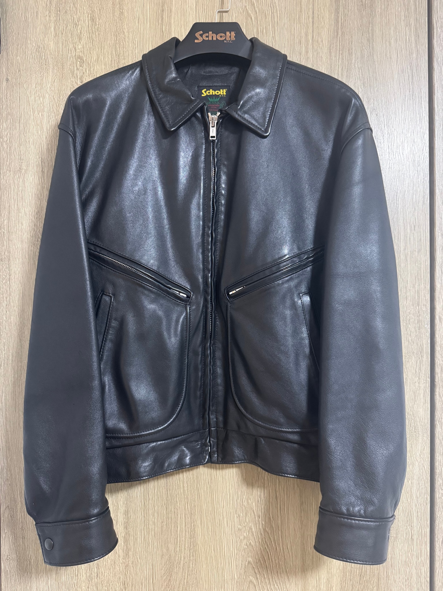 Supreme / Schott® Leather Work Jacket "Black"