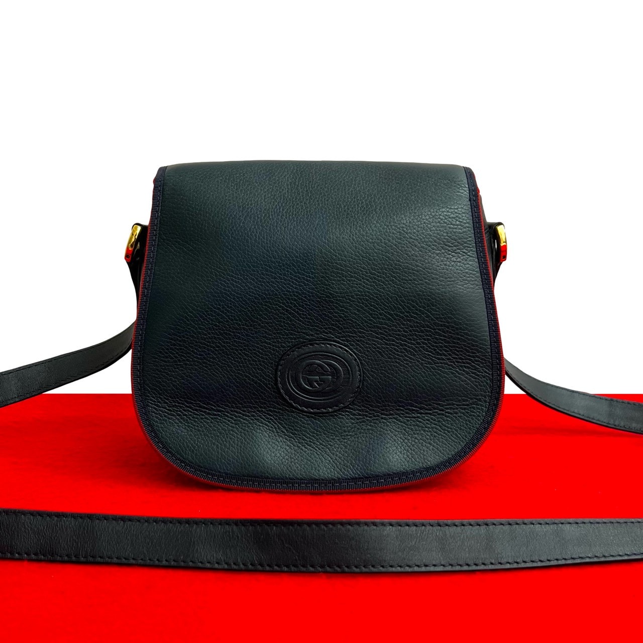 GUCCI グッチ GG ロゴ レザー ショルダーバッグ ネイビー
 23188