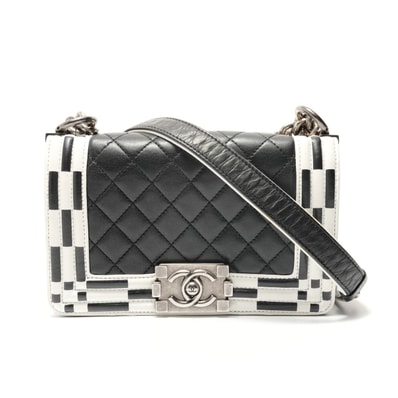 シャネル CHANEL ボーイ 19番台 ショルダーバッグ【中古】