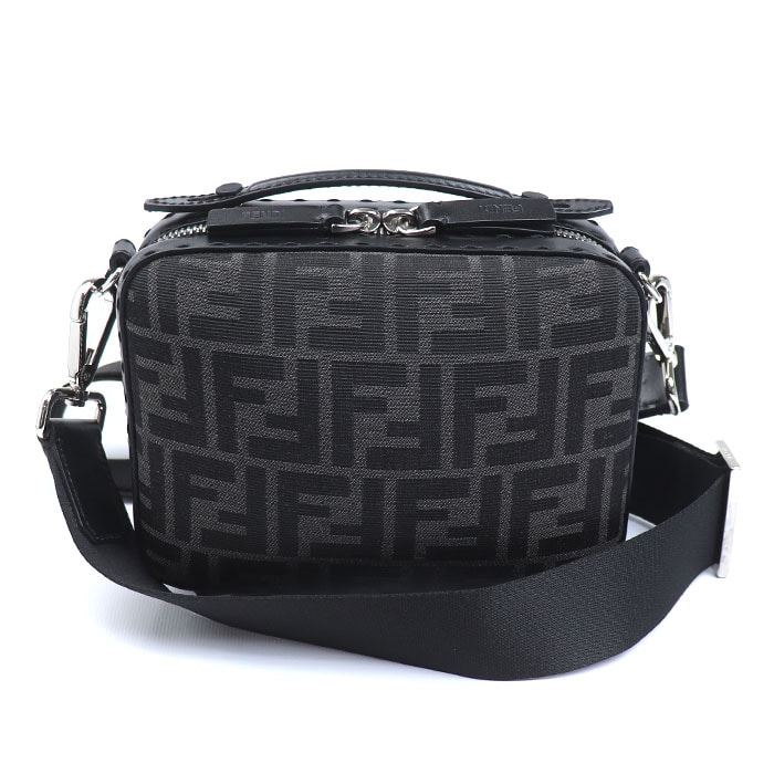 FENDI フェンディ ミニ トラベル ズッカ ショルダーバッグ ブラック 7VA552 ユニセックス【中古】【美品】