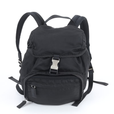 プラダ テスート ナイロントライアングルロゴリュックサック