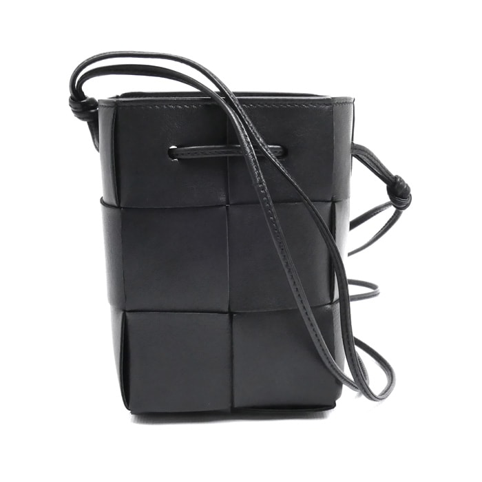 BOTTEGAVENETA ボッテガヴェネタ マキシ イントレチャート カセット ミニ ショルダーバッグ ブラック 680217 レディース【中古】【美品】