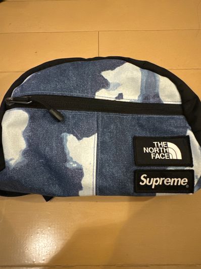 Supreme x The North Face Bleached Denim Print Roo II "Indigo"