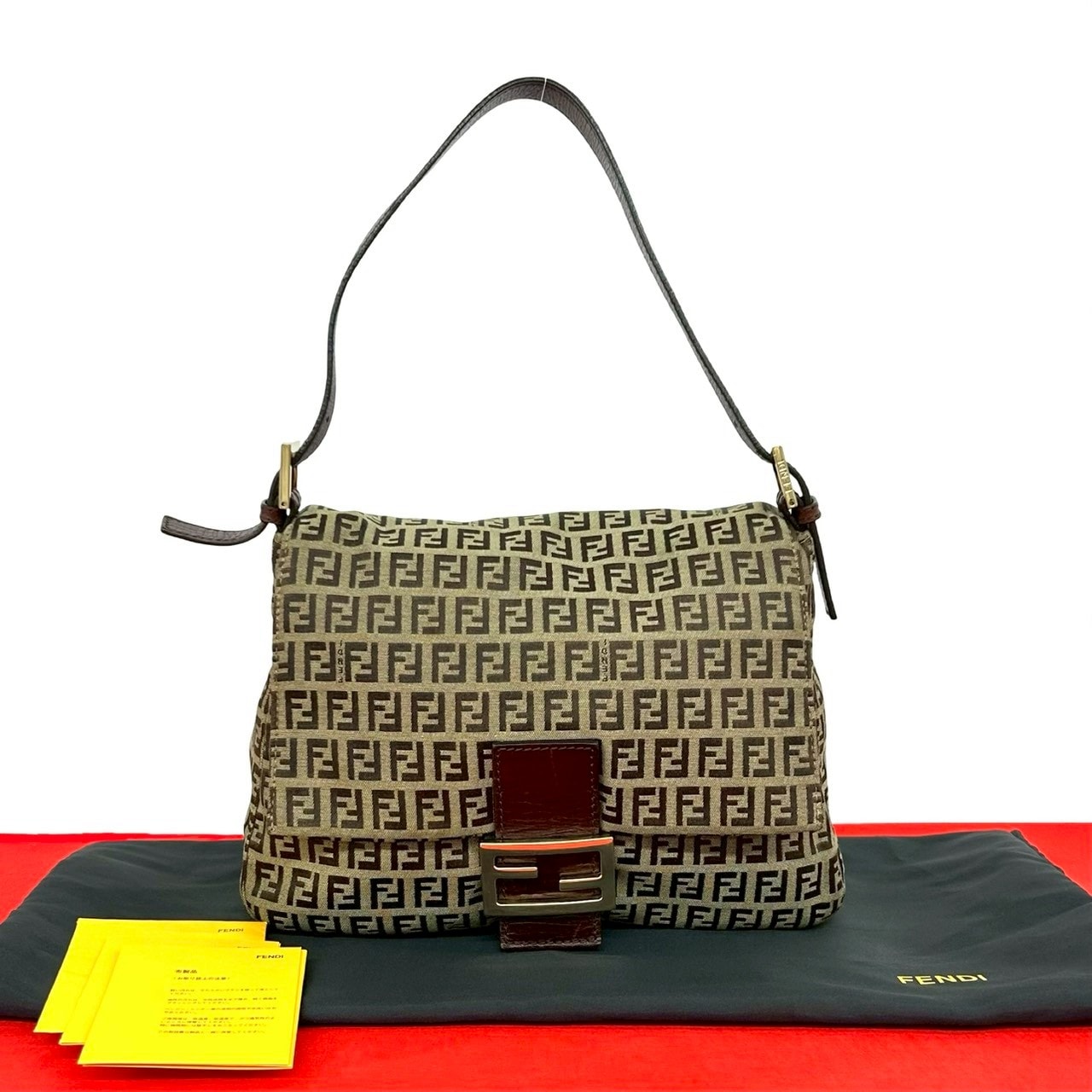 FENDI フェンディ ズッキーノ FF 柄 キャンバス レザー ショルダーバッグ ブラウン
 88107