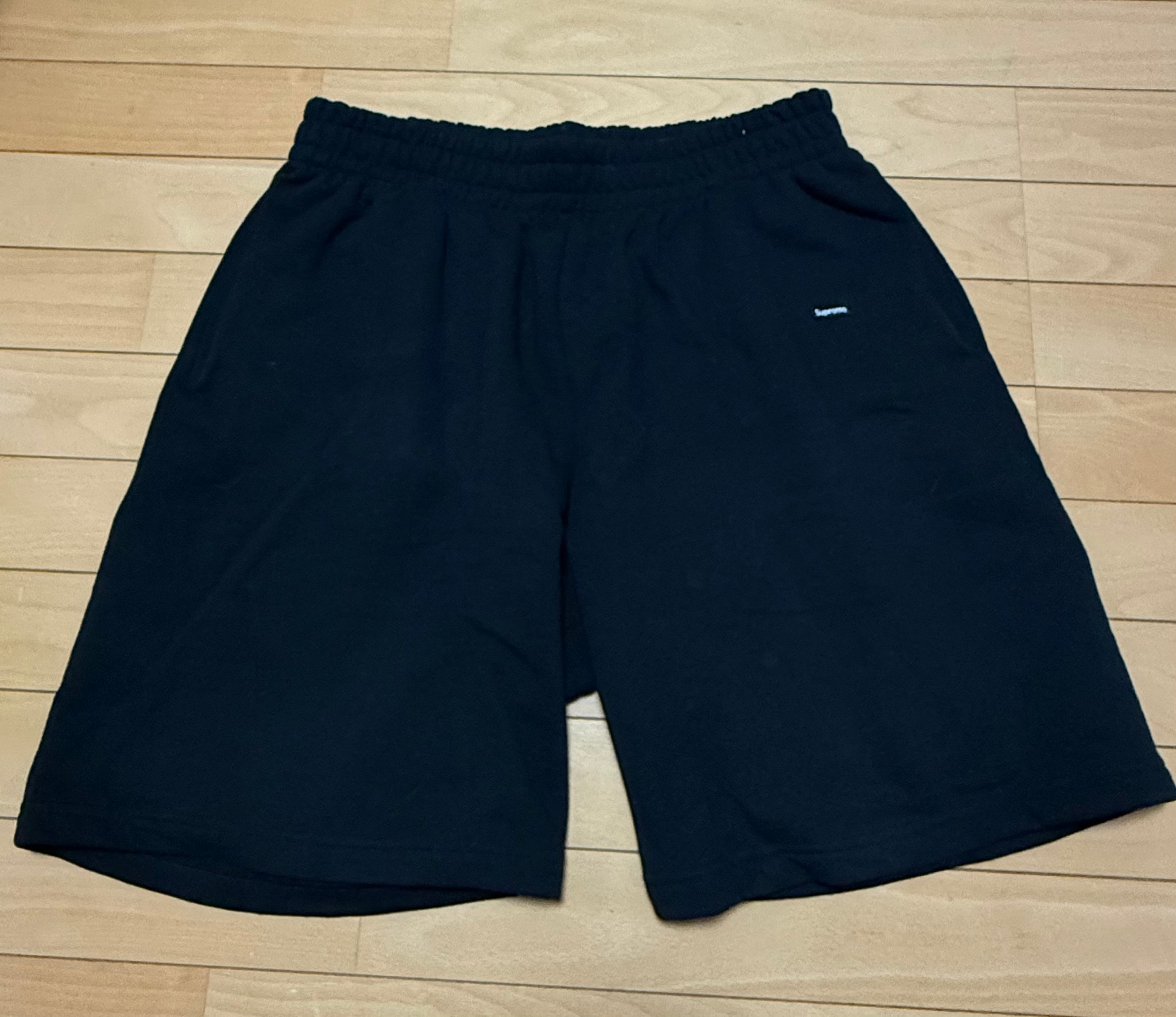 Supreme Small Box Sweatshort "Black"