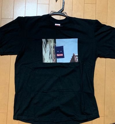 Supreme Banner Tee "Black"