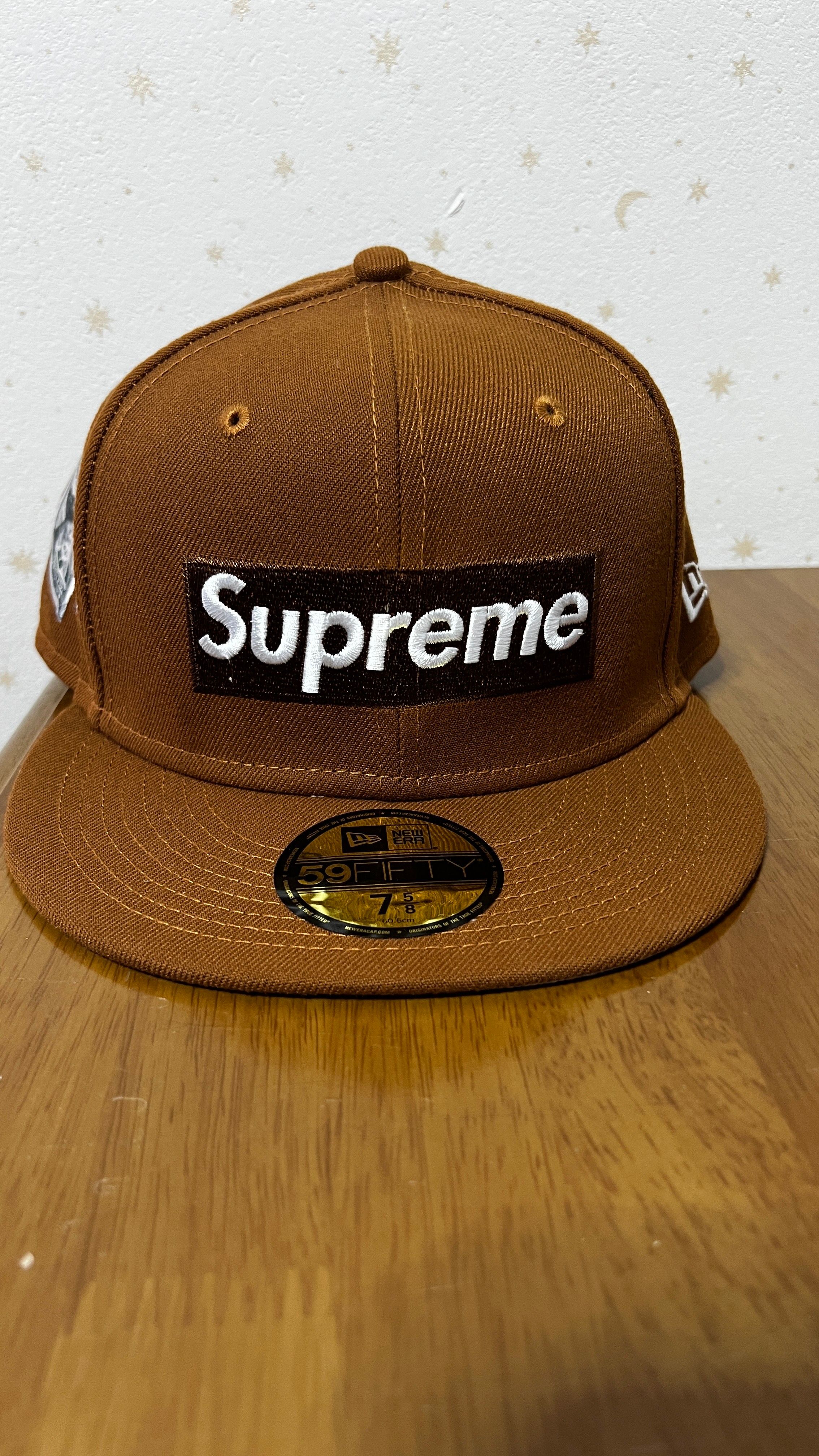 Supreme Money Box Logo New Era "Brown"