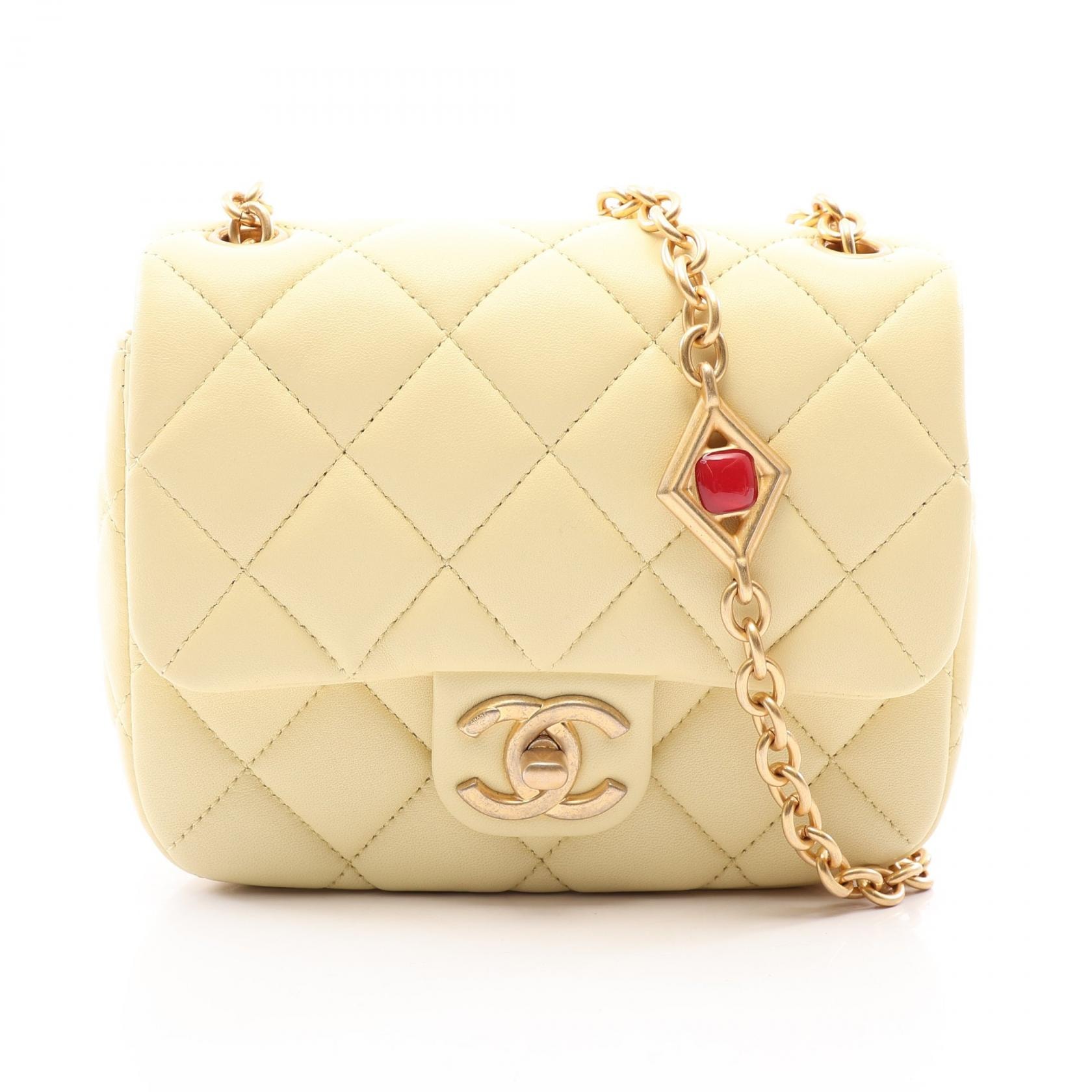 シャネル CHANEL ミニマトラッセ ショルダーバッグ バッグ ラムスキン(羊革) レディース イエロー系 AS3849 【中古】