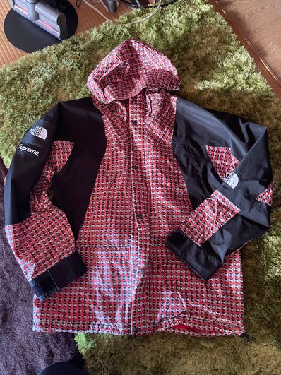 Supreme x The North Face Studded Mountain Light Jacket "Red"