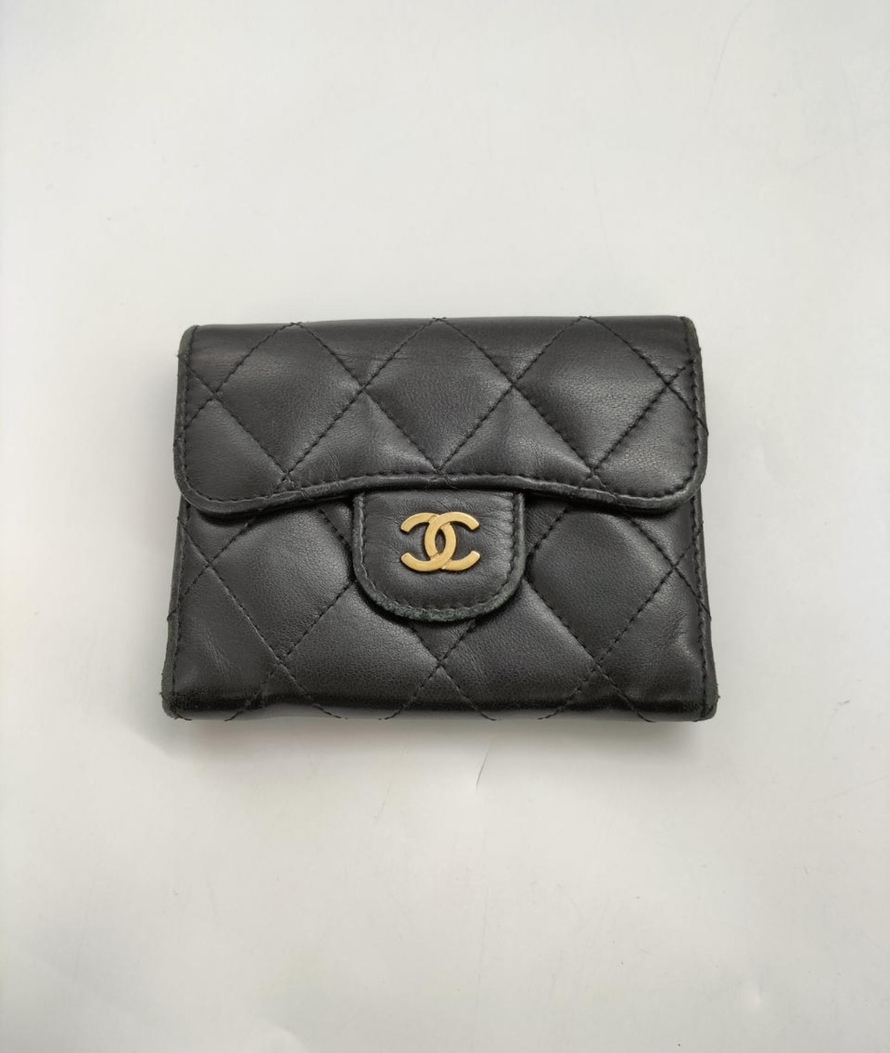 CHANEL Matelasse Caviar Skin Classic Small Flap Wallet "Black/Gold"