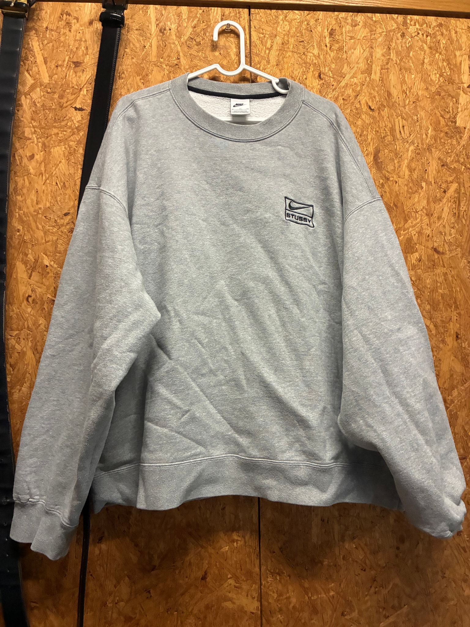 Stussy x Nike Fleece Crew (US Size) "Grey" DO9337-063