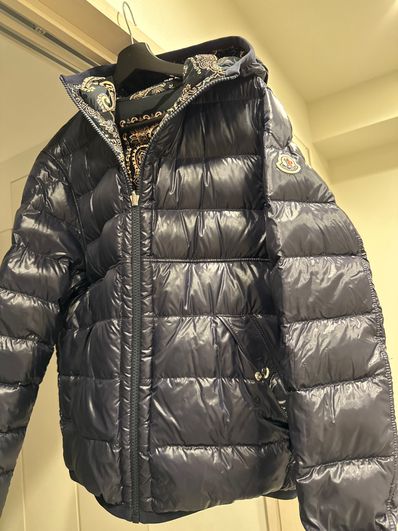 MONCLER Freville Reversible Hooded Down Jacket "Navy"
