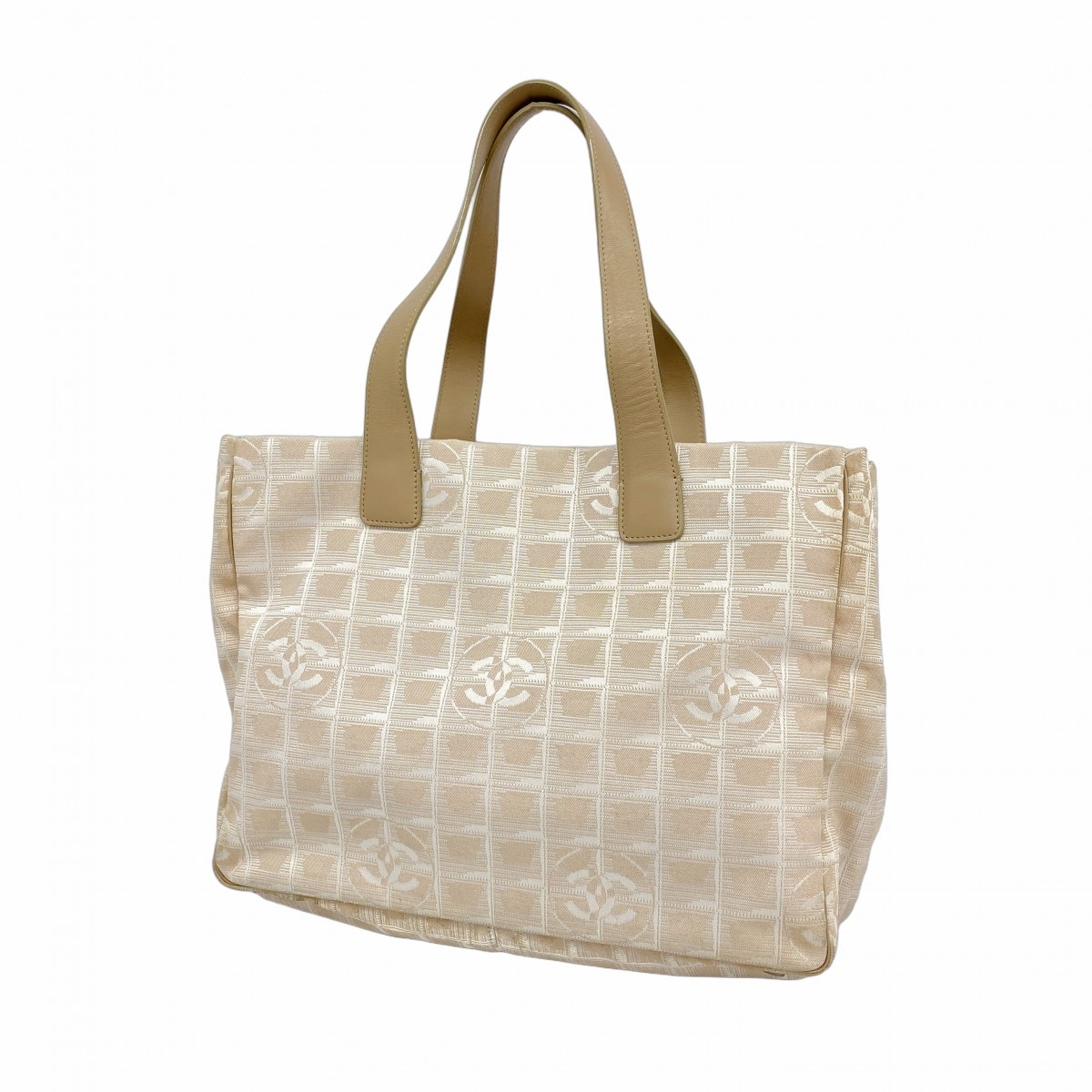 【6dc2534】シャネル トートバッグ ニュートラベル ナイロン ベージュ シルバー金具【中古】レディース