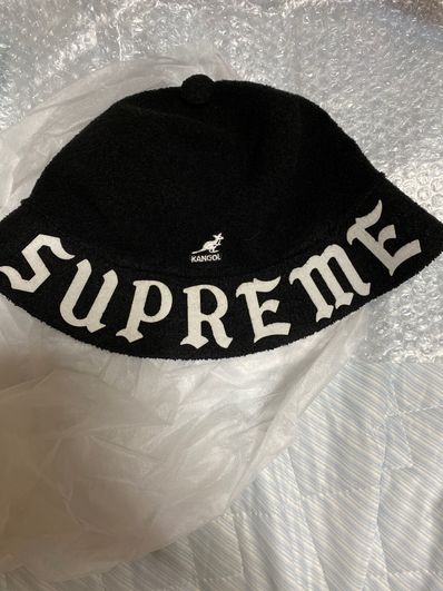 Supreme / Kangol® Bermuda Casual Hat "Black"