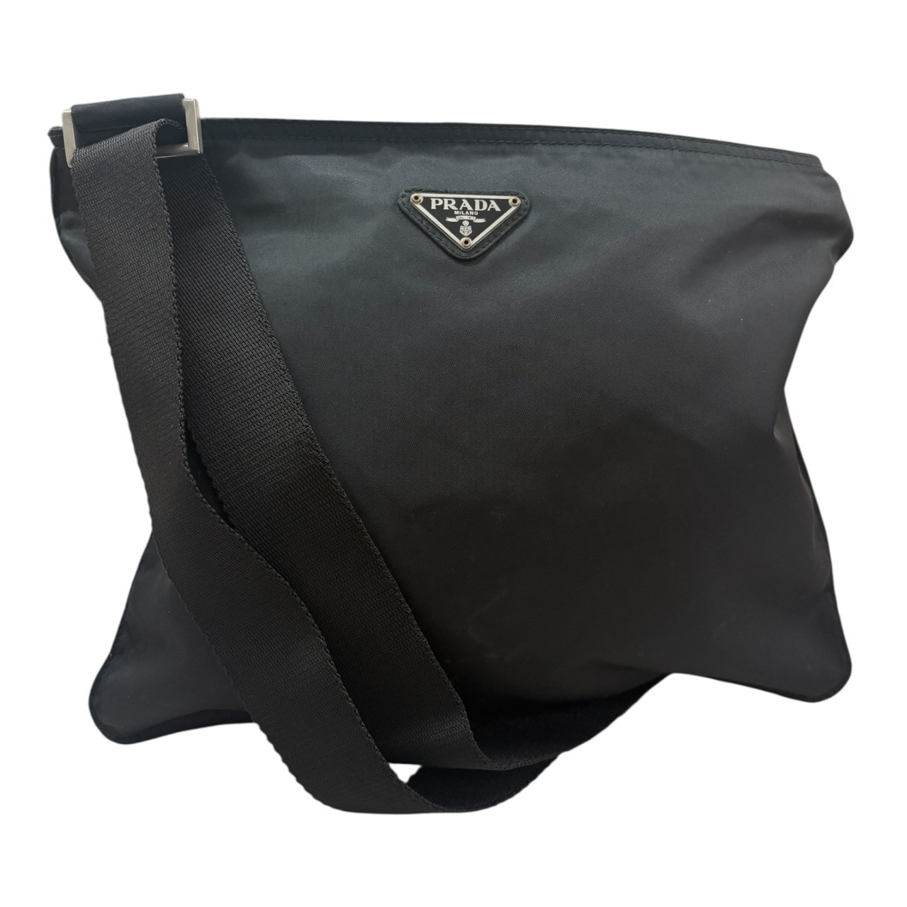 PRADA プラダ テスート 三角ロゴ ブラック シルバー金具 ナイロン ショルダーバッグ S1-00057 【中古】