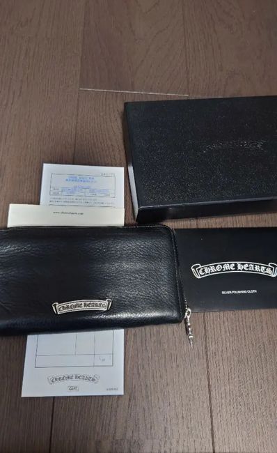 クロムハーツ スクロールラベルウォレット ブラック 財布