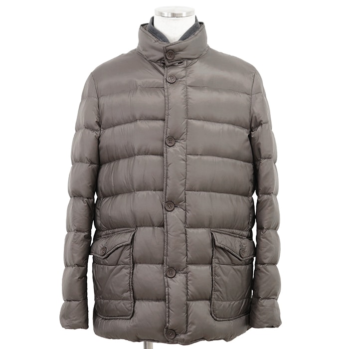 【SALE】Herno ヘルノ ダウンジャケット サイズ 54 メンズ ライトダウン バックネック シグネチャー ロゴ プレート ジップアップ フロントボタン 軽量 アウター グレージュ 灰色 ルーマニア製