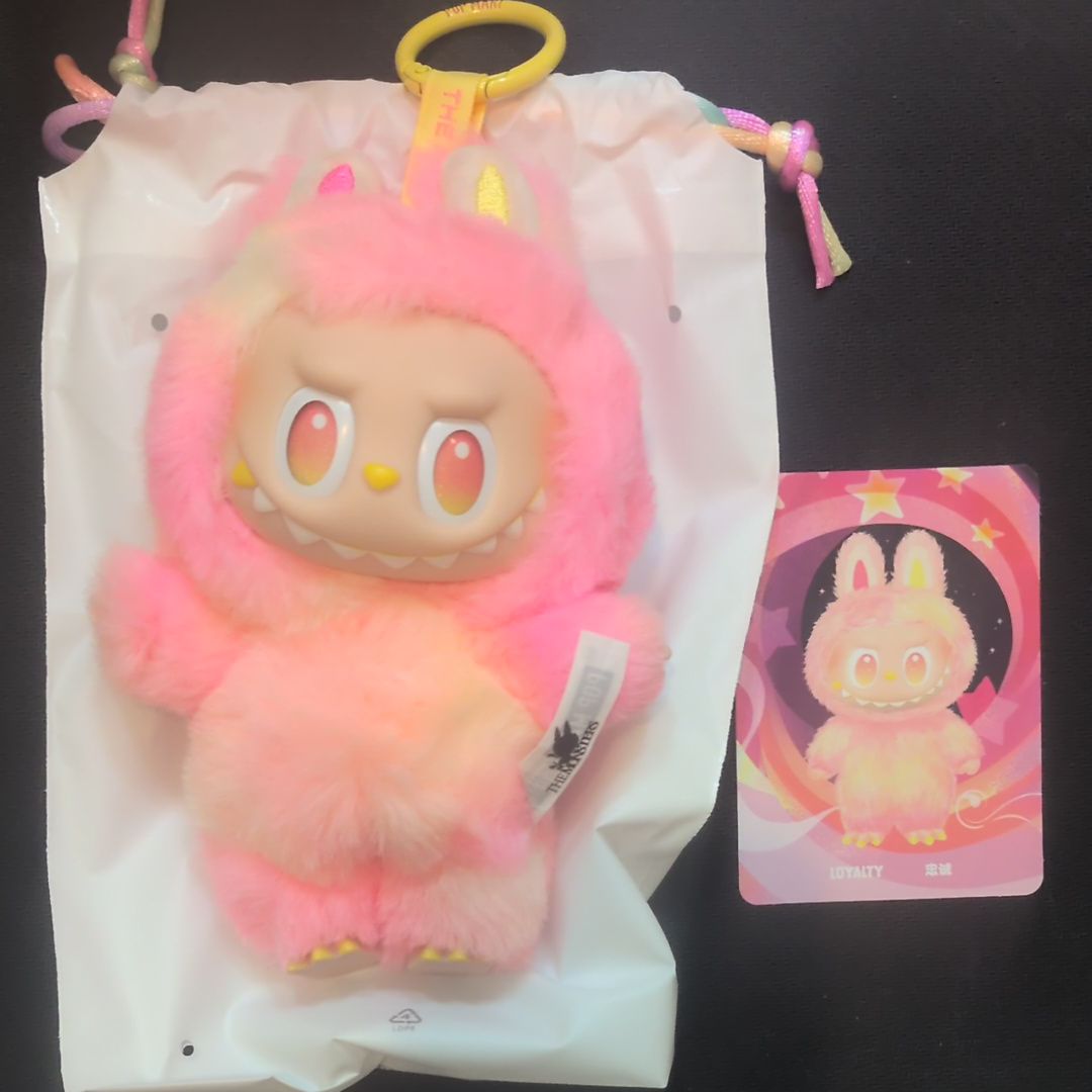 POP MART THE MONSTERS (LABUBU) Big into Energy Series Plush Pendant LOYALTY