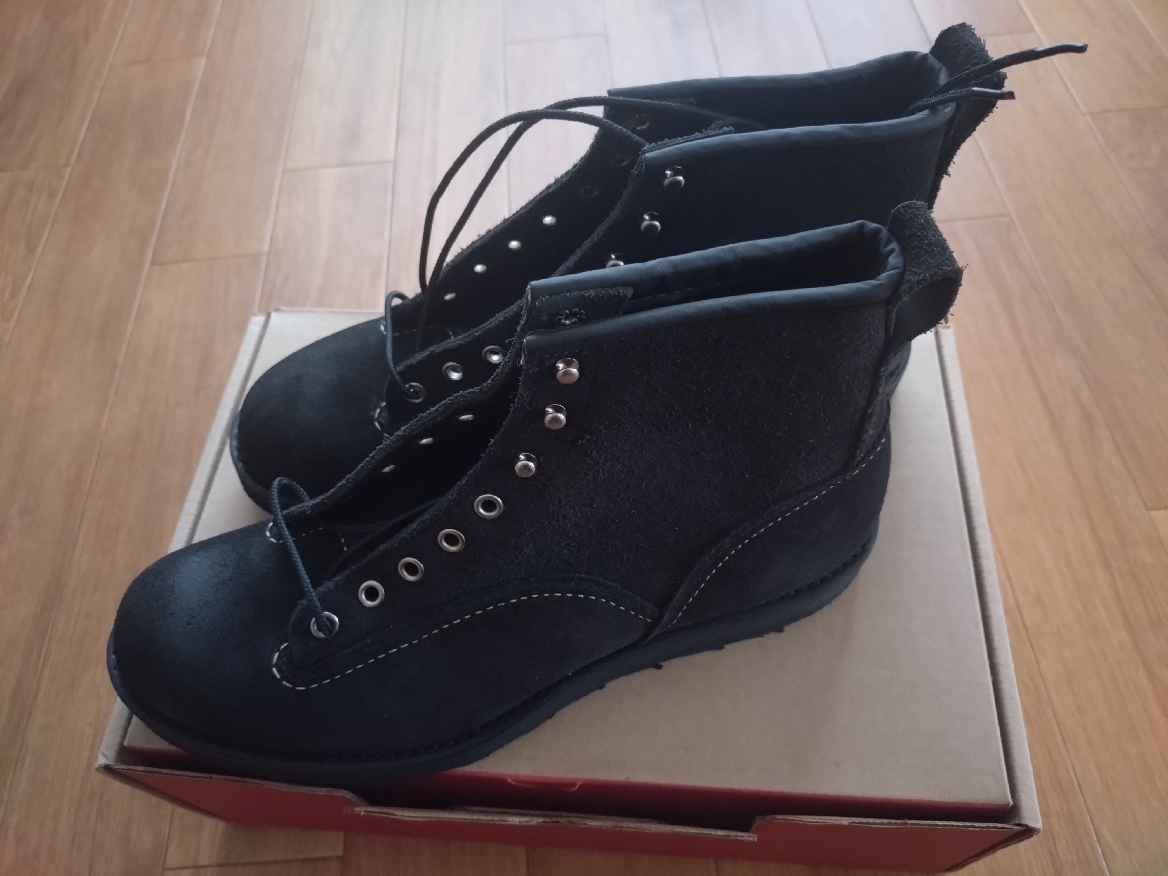 Red Wing Nonnative SUEDE BLACK 6-INCH LINEMAN PLATFORM