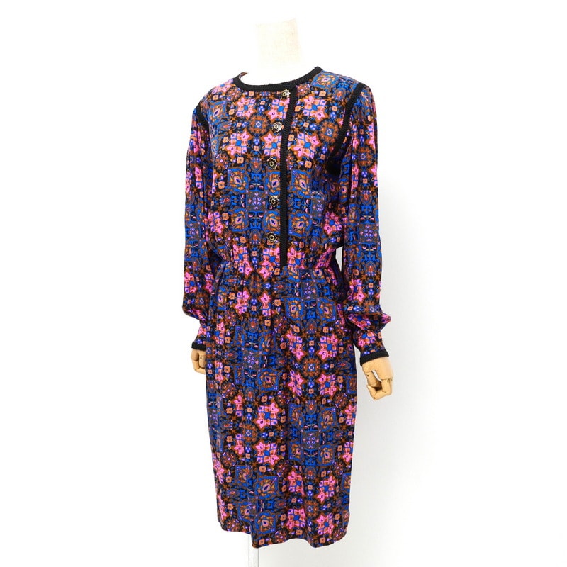 ■美品■Yves Saint Laurent rive gauche イヴサンローランリヴゴーシュ ヴィンテージ ワンピース サイズ38 シルクワンピース 総柄 フランス製 ブランド古着【中古】20240617/RA0008