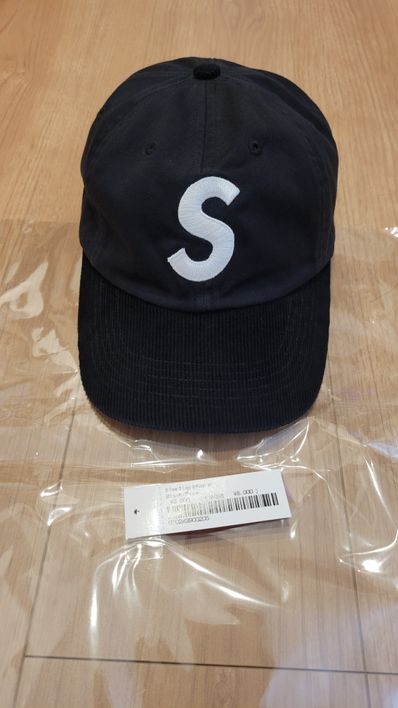 Supreme 2-Tone S Logo 6-Panel "Black"