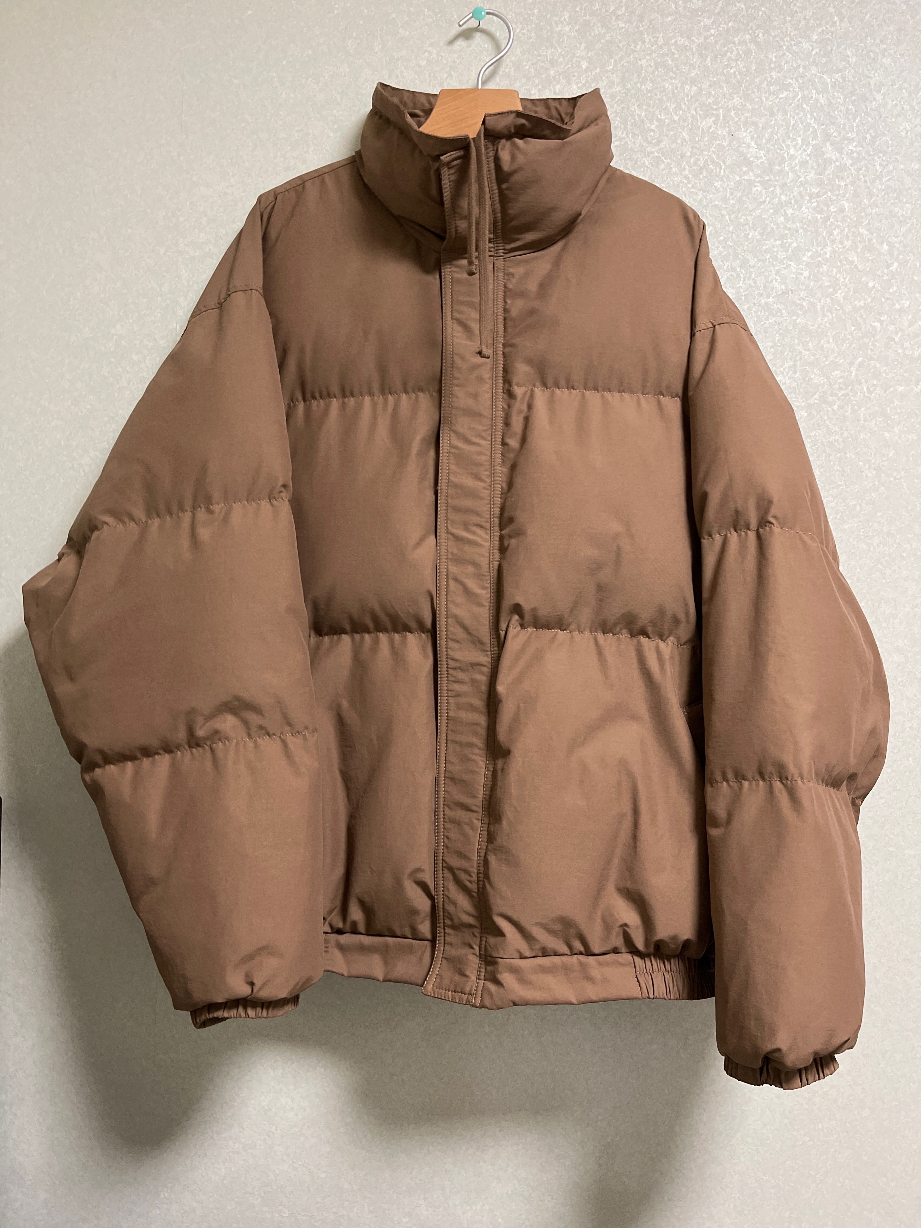 FEAR OF GOD ESSENTIALS Puffer Jacket "Otter"