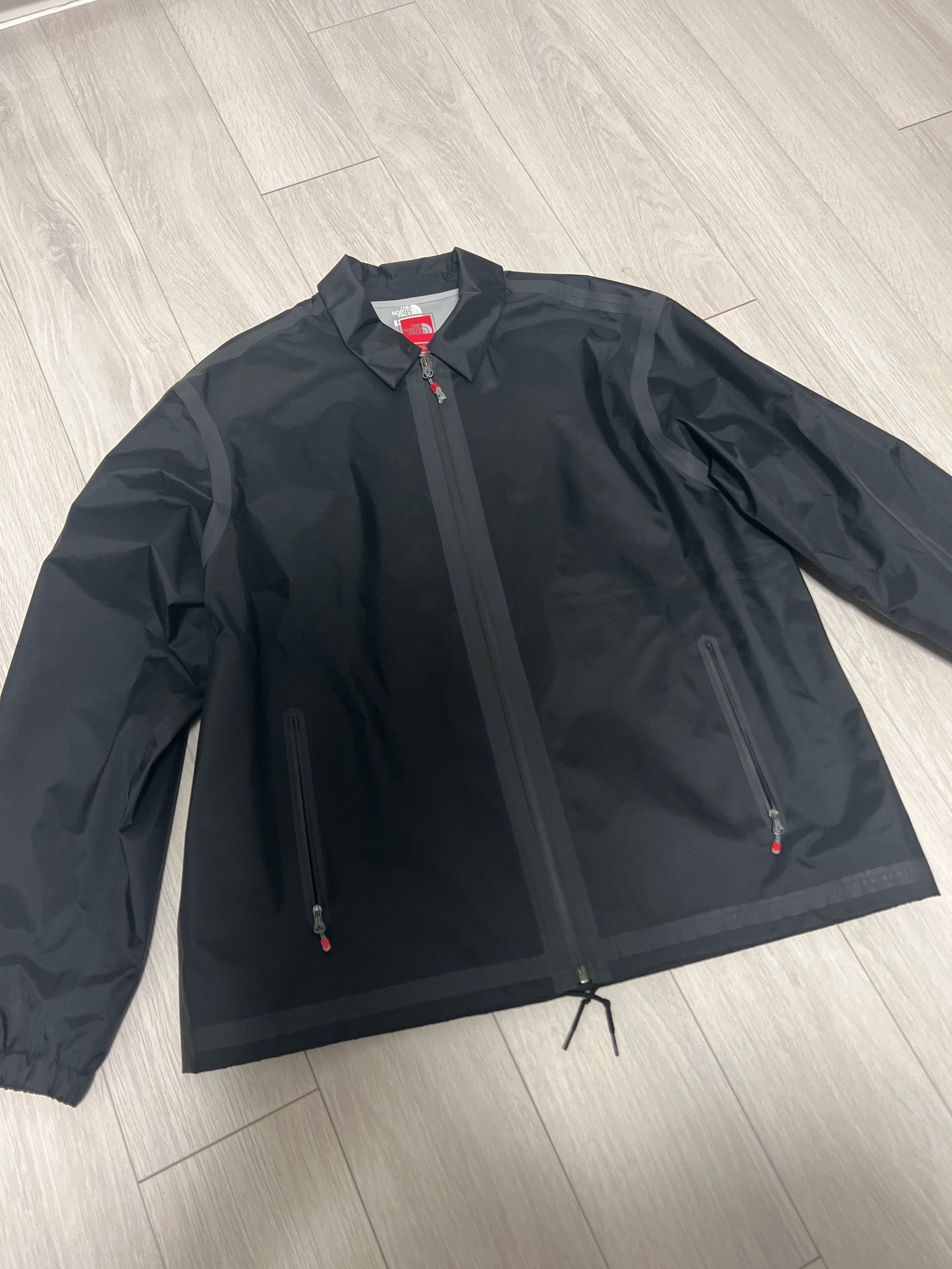 Supreme x The North Face Summit Series Outer Tape Seam Coaches Jacket "Black"