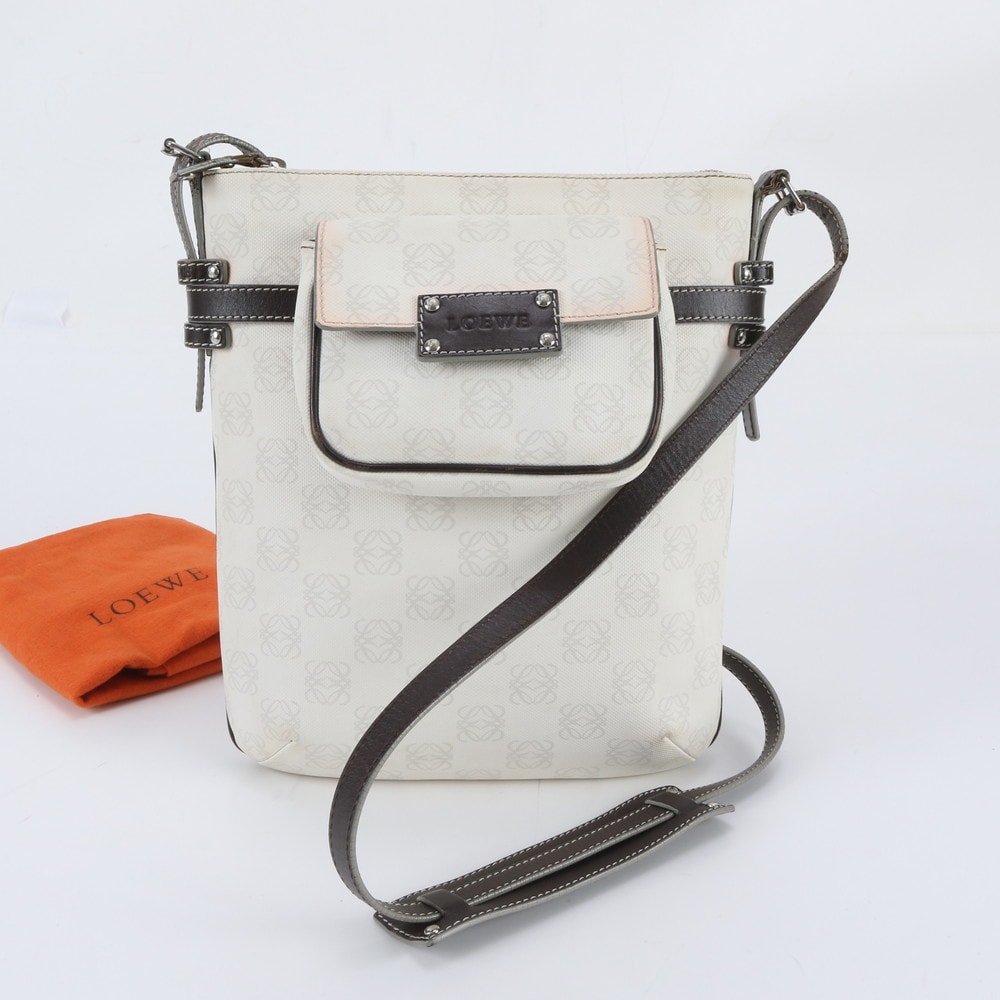 ■美品 ロエベ アナグラムリピートショルダーバッグ