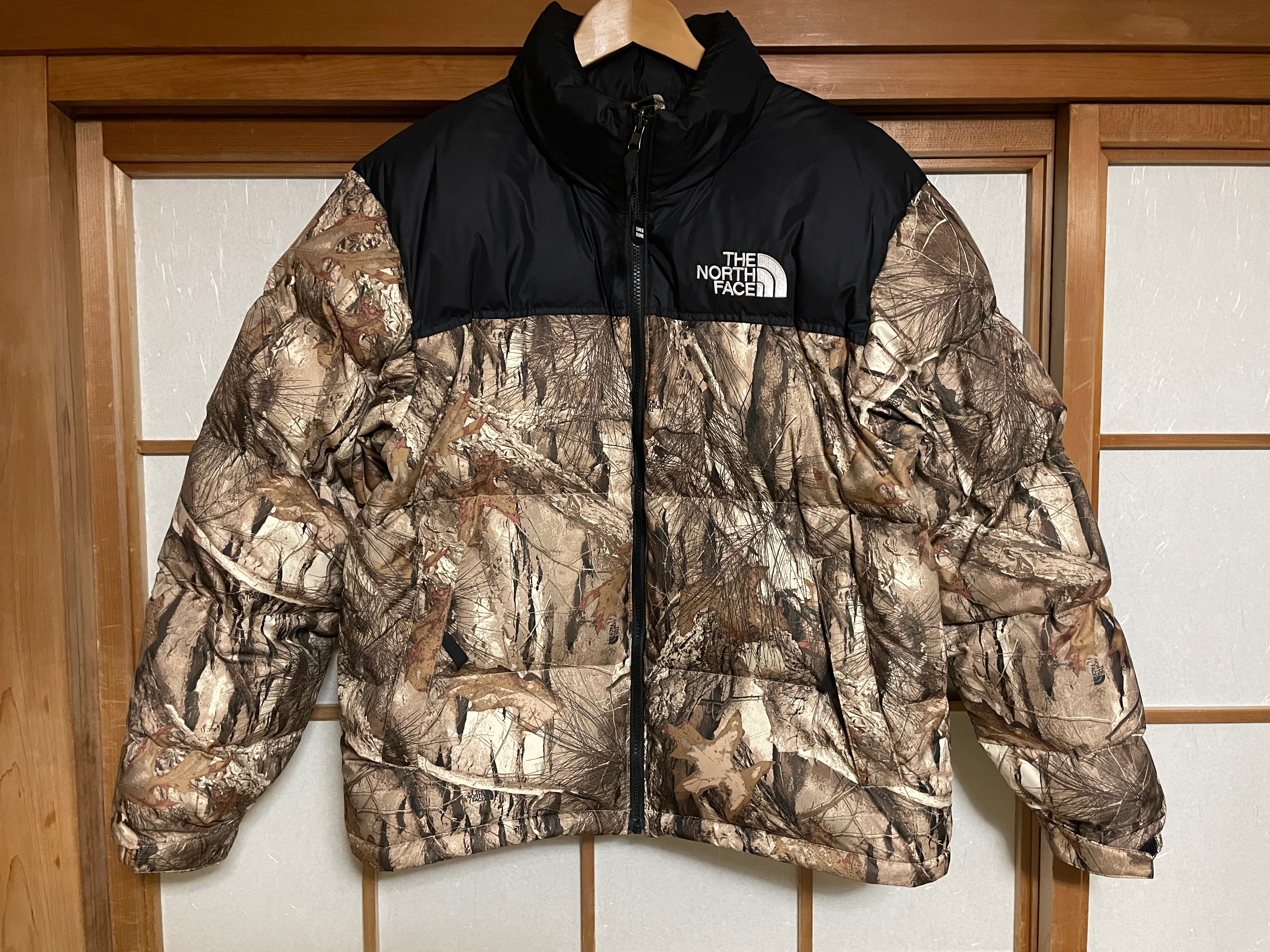 The North Face 1996 RETRO NUPTSE PACKABLE JACKET 海外版 "Leaves"