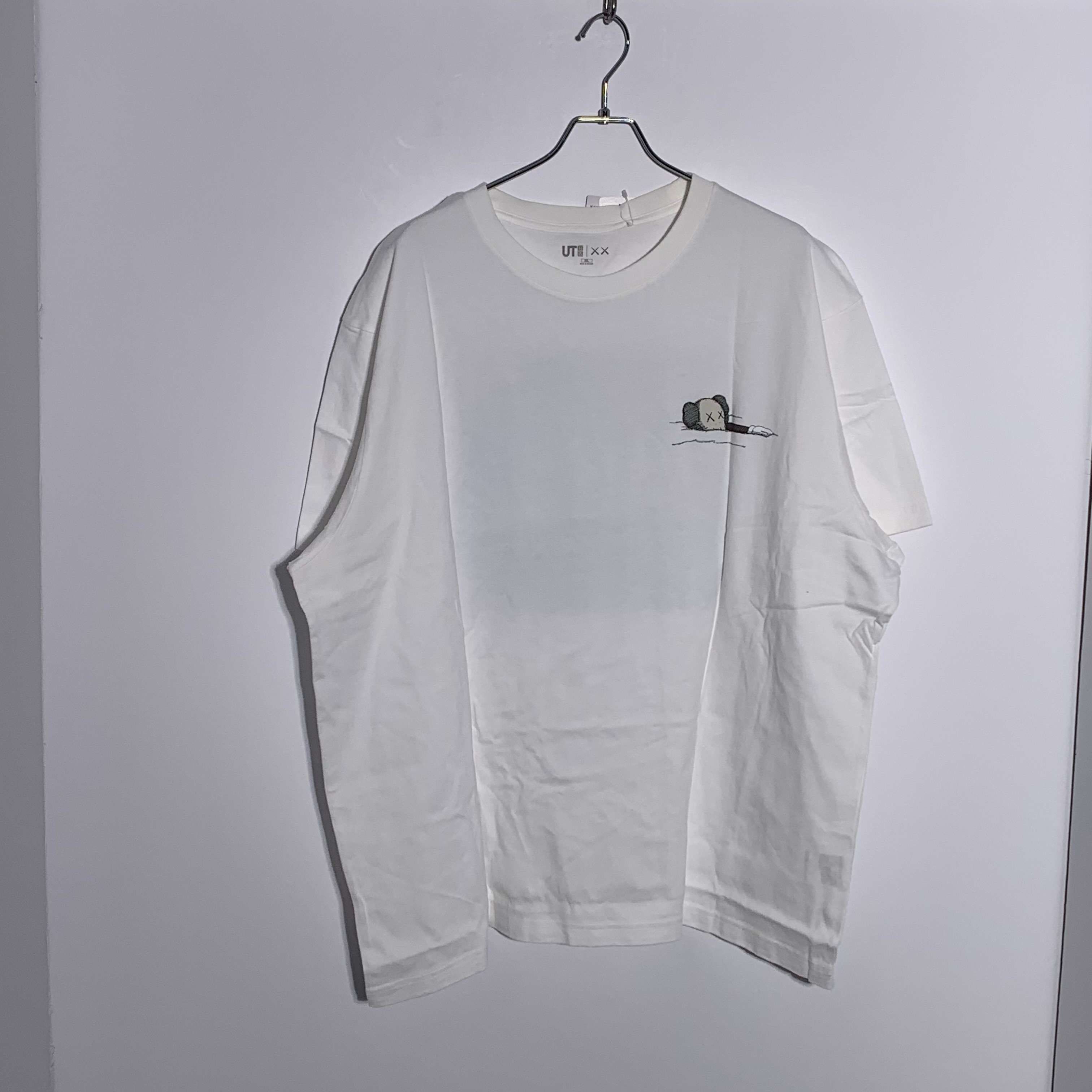 Uniqlo x KAWS Tee 01 "White"
