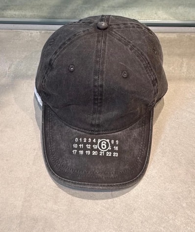 MM6 Maison Margiela x NUBIAN Hat (20th Exclusive) "Black"