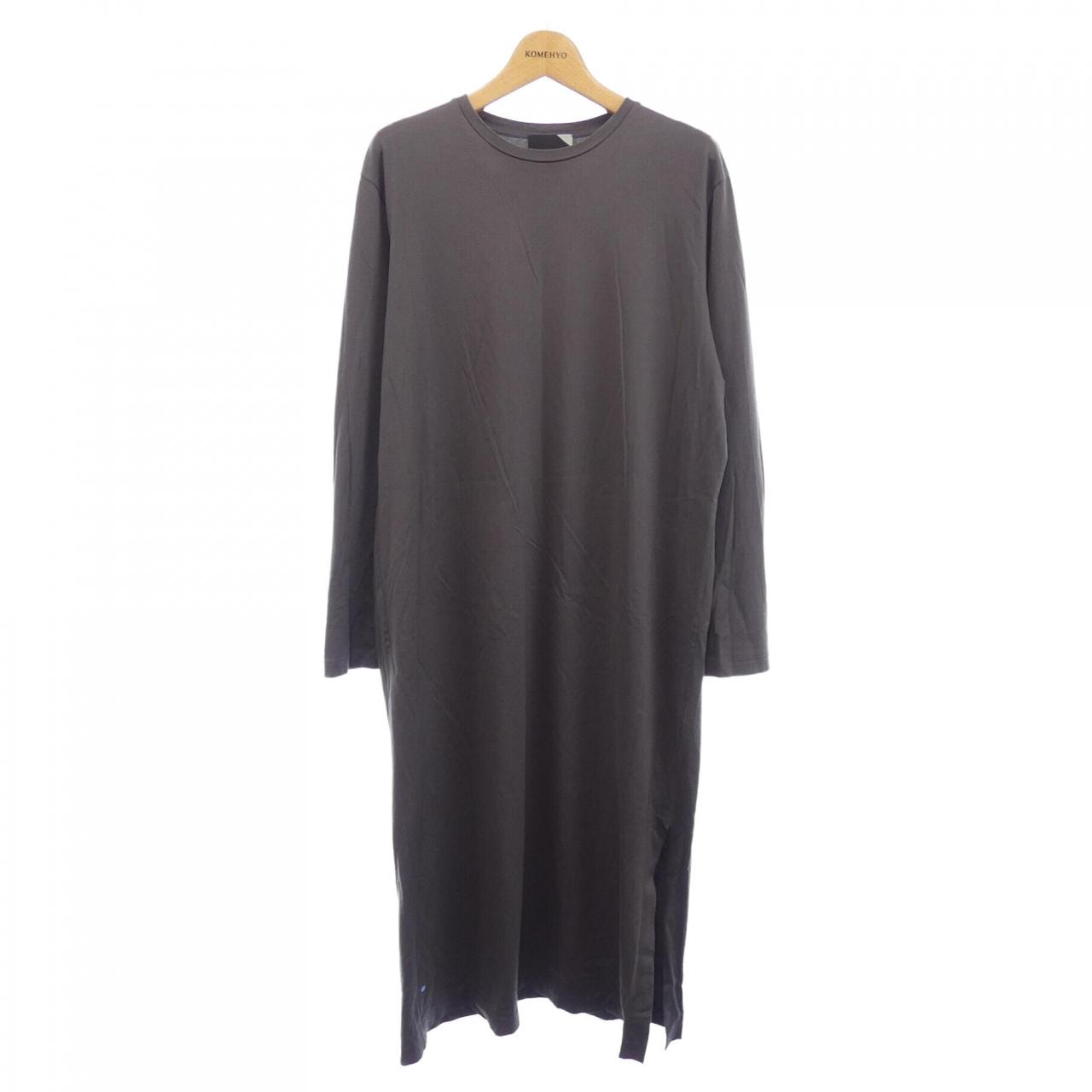 エイトン ATON カットワンピース