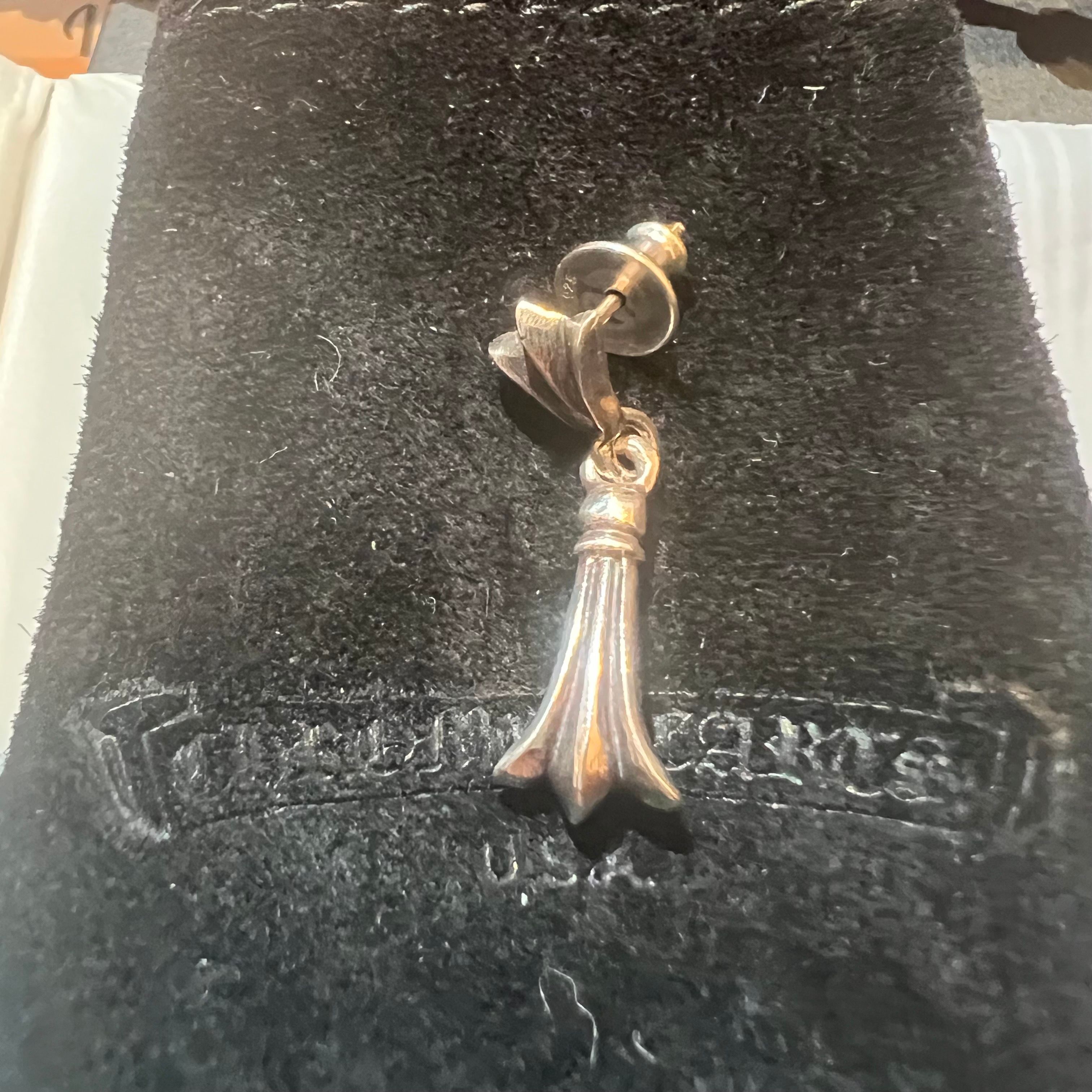 Chrome Hearts Crestile Drop Pierce "Silver"