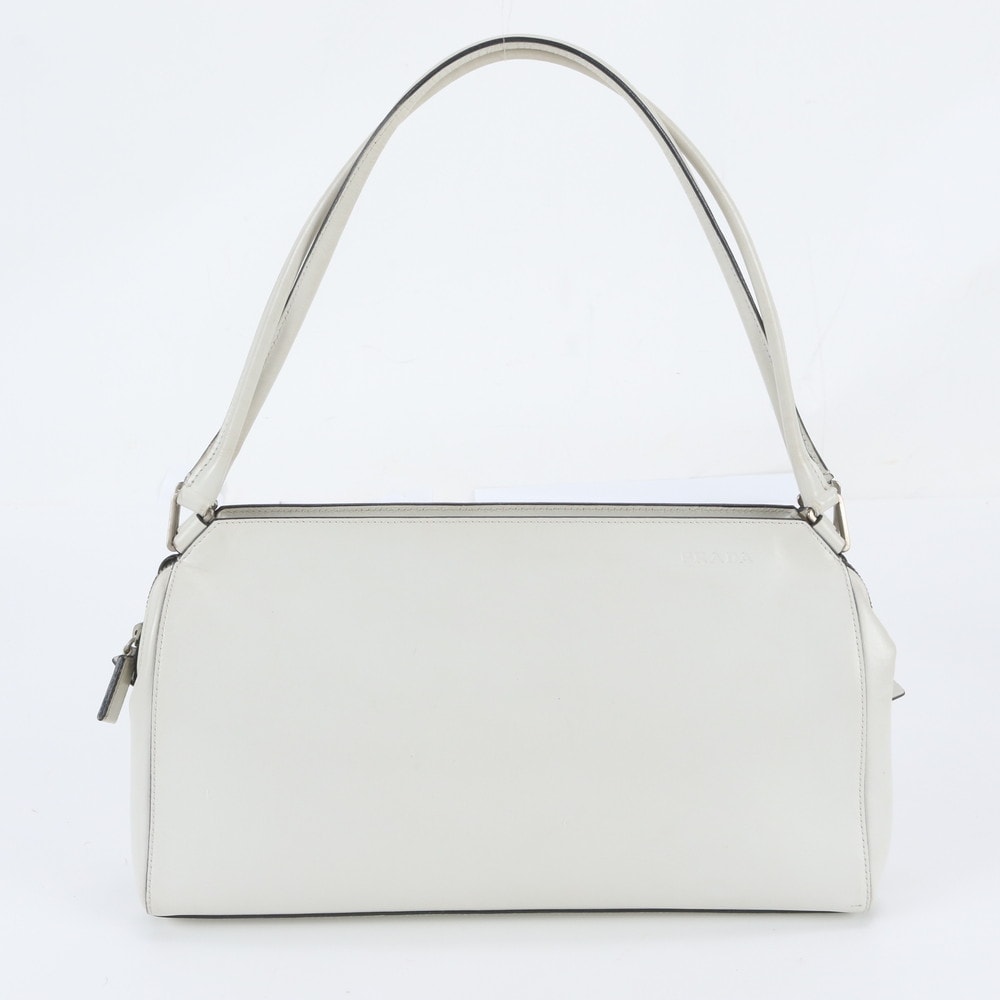 ■美品 プラダ ショルダーバッグ レザー