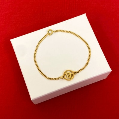 Christian Dior ディオール ロゴ GP ブレスレット ゴールド
14602