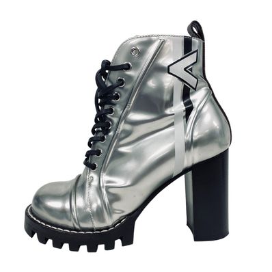 ルイヴィトン LOUIS VUITTON ブーツ モノグラム スタートレイルライン ショートブーツ 17年 MA0177 シルバー