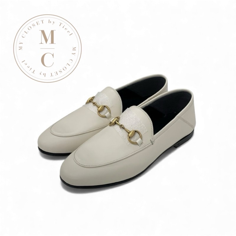 グッチ GUCCI ローファー 革靴 靴 シューズ レザー オフホワイト ゴールド 未使用 ホースビット フラットシューズ