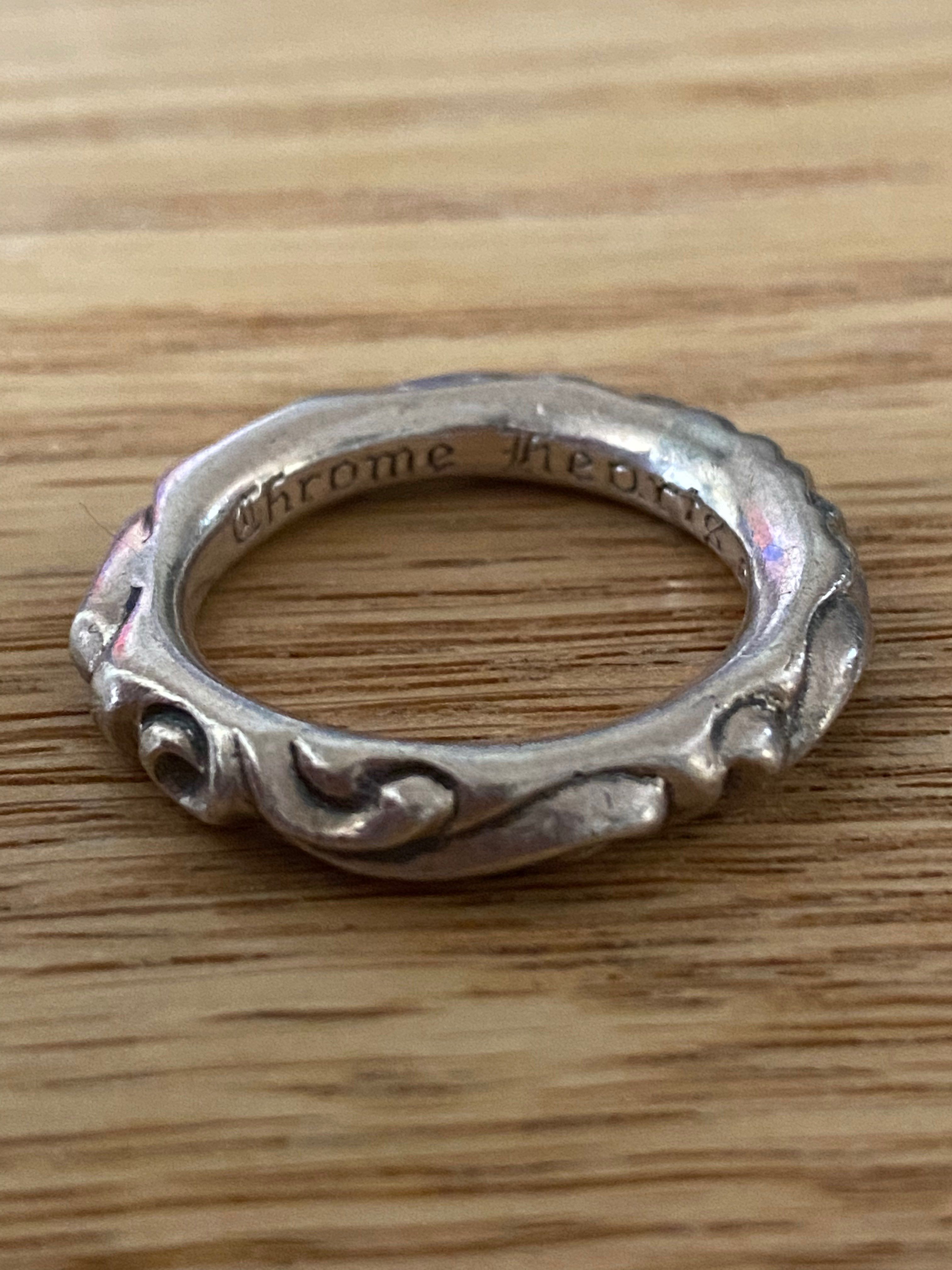 Chrome Hearts Scroll Band Ring "Silver"