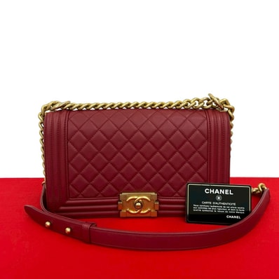 CHANEL シャネル ボーイシャネル ラムスキン ショルダーバッグ レッド
42526