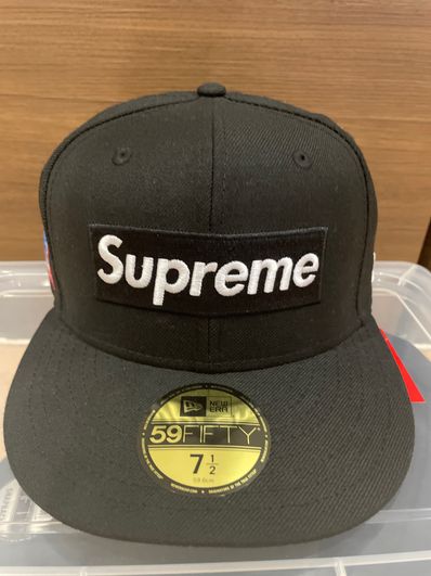 Supreme World Famous Box Logo New Era® "Black"