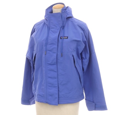 【中古】パタゴニア patagonia ナイロン マウンテンパーカー ライトブルー【サイズXS】【レディース】