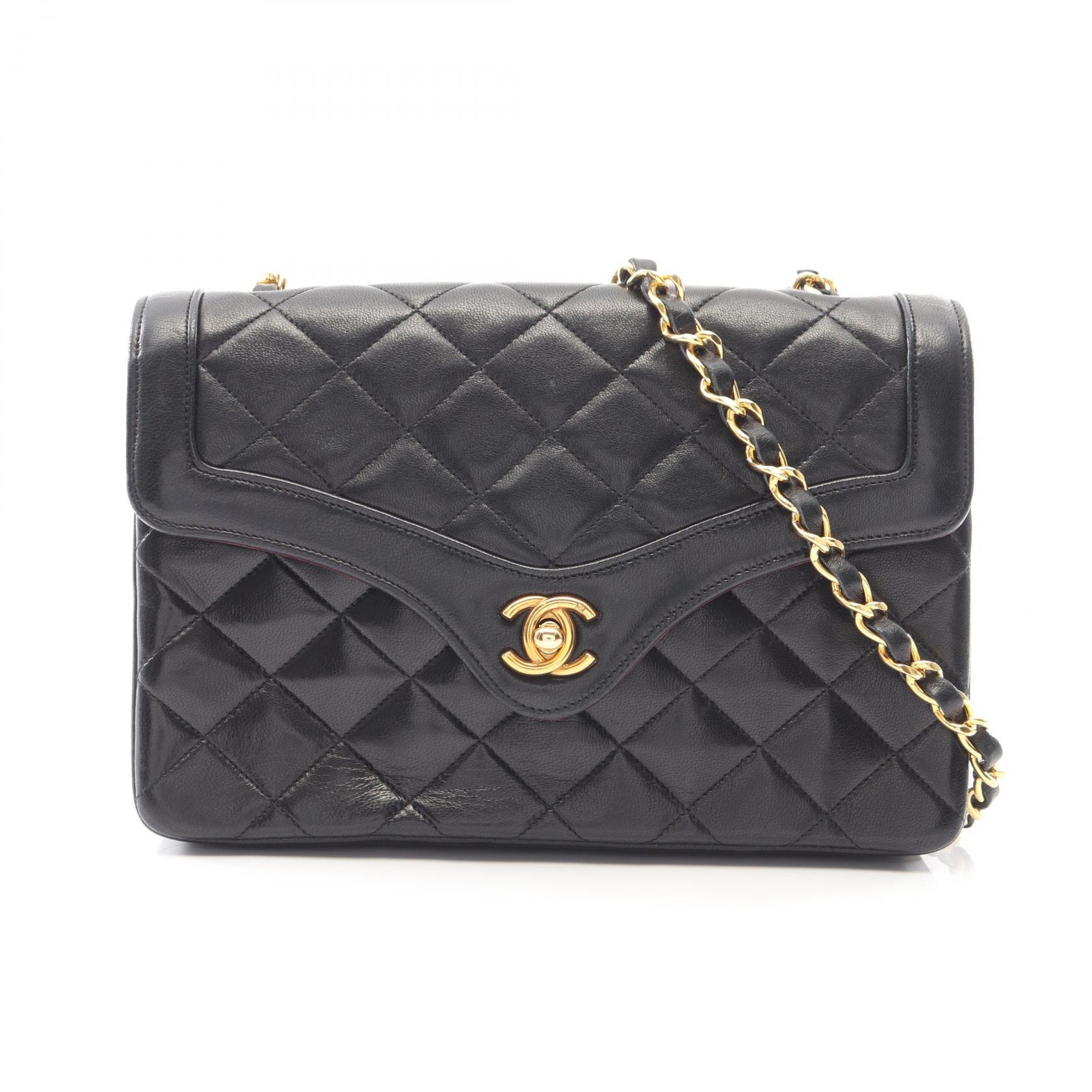 CHANEL ラムスキン　ヴィンテージ  バッグ　正規品 並品】CHANEL マトラッセチェーンショルダーバッグ ラムスキン