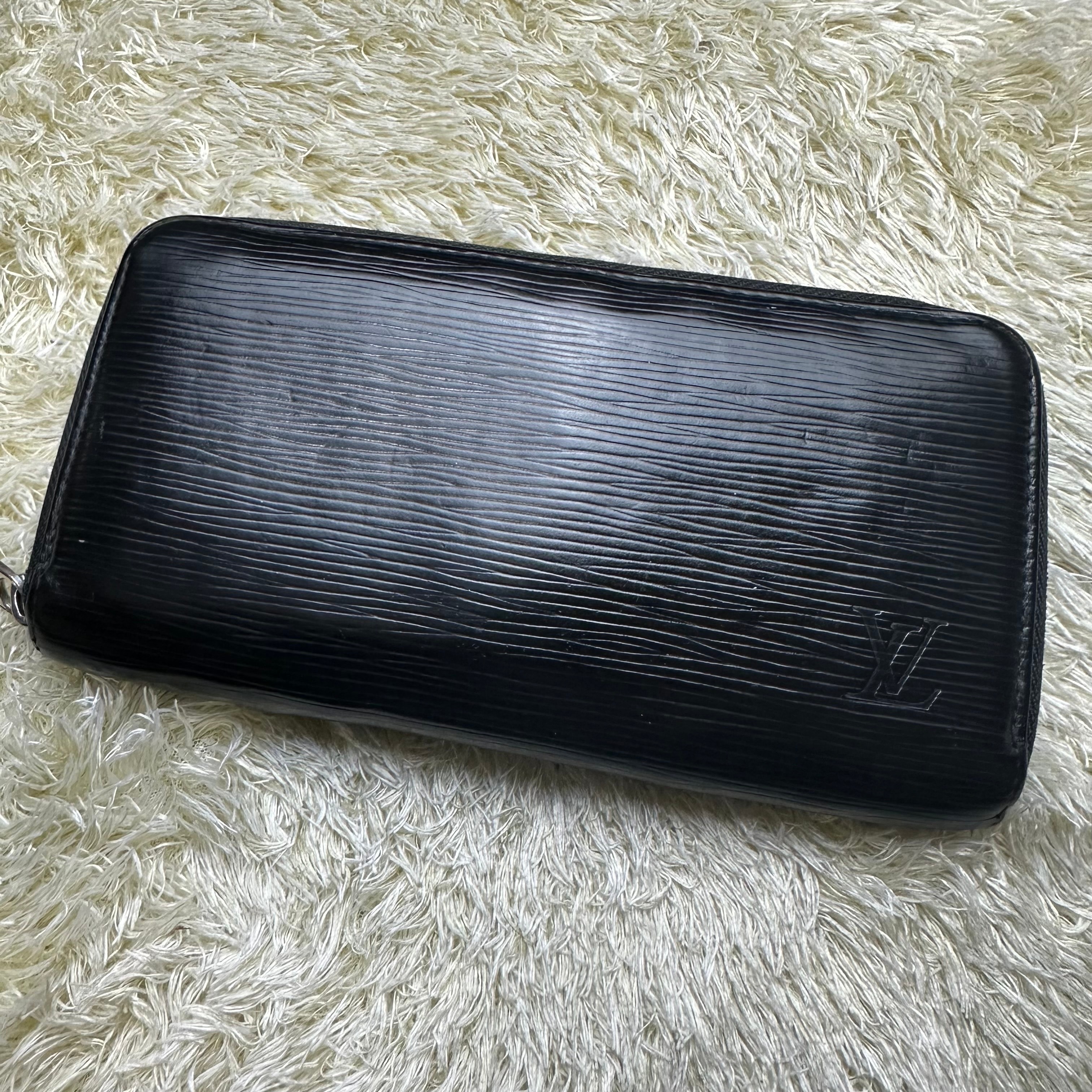 Louis Vuitton Zippy Wallet Epi "Noir"