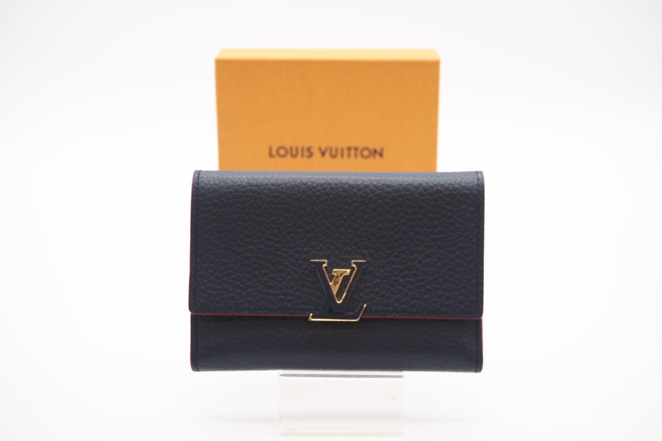 美品 LOUIS VUITTON ルイ・ヴィトン トリヨン ポルトフォイユカプシーヌ コンパクト マリーヌルージュ M63741 三つ折り財布 ネイビー レッド トリヨンレザー レディース