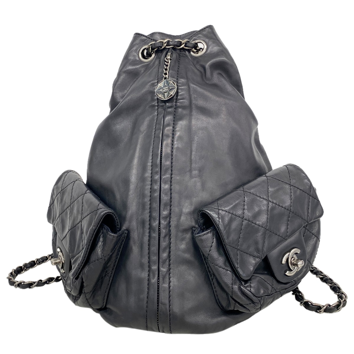 【6ia0177】シャネル リュック・デイパック マトラッセ レザー ブラック シルバー金具【中古】レディース