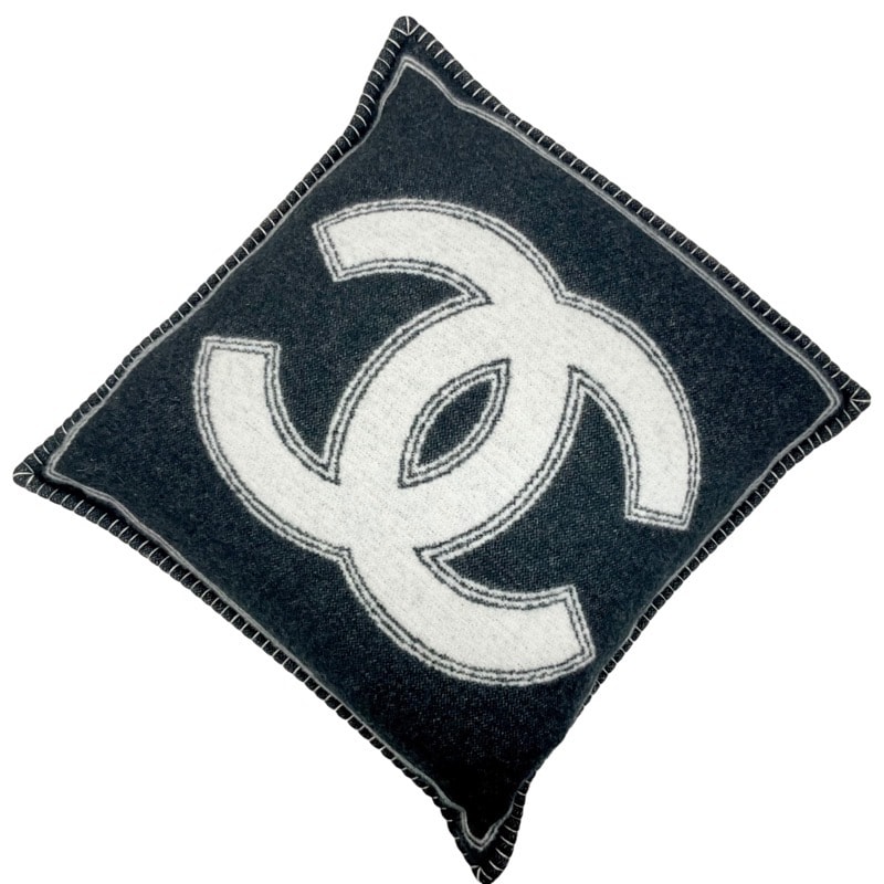 シャネル CHANEL ウール ブラック ホワイト ココマーク ロゴ クッション