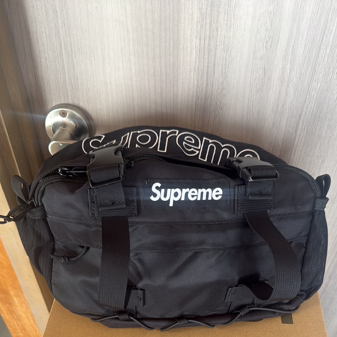 美品　19AW Supreme シュプリーム ウエストバッグ　ブラック Supreme 19fw 19aw Waist Bag シュプリーム ウエストバッグ 黒｜Yahoo
