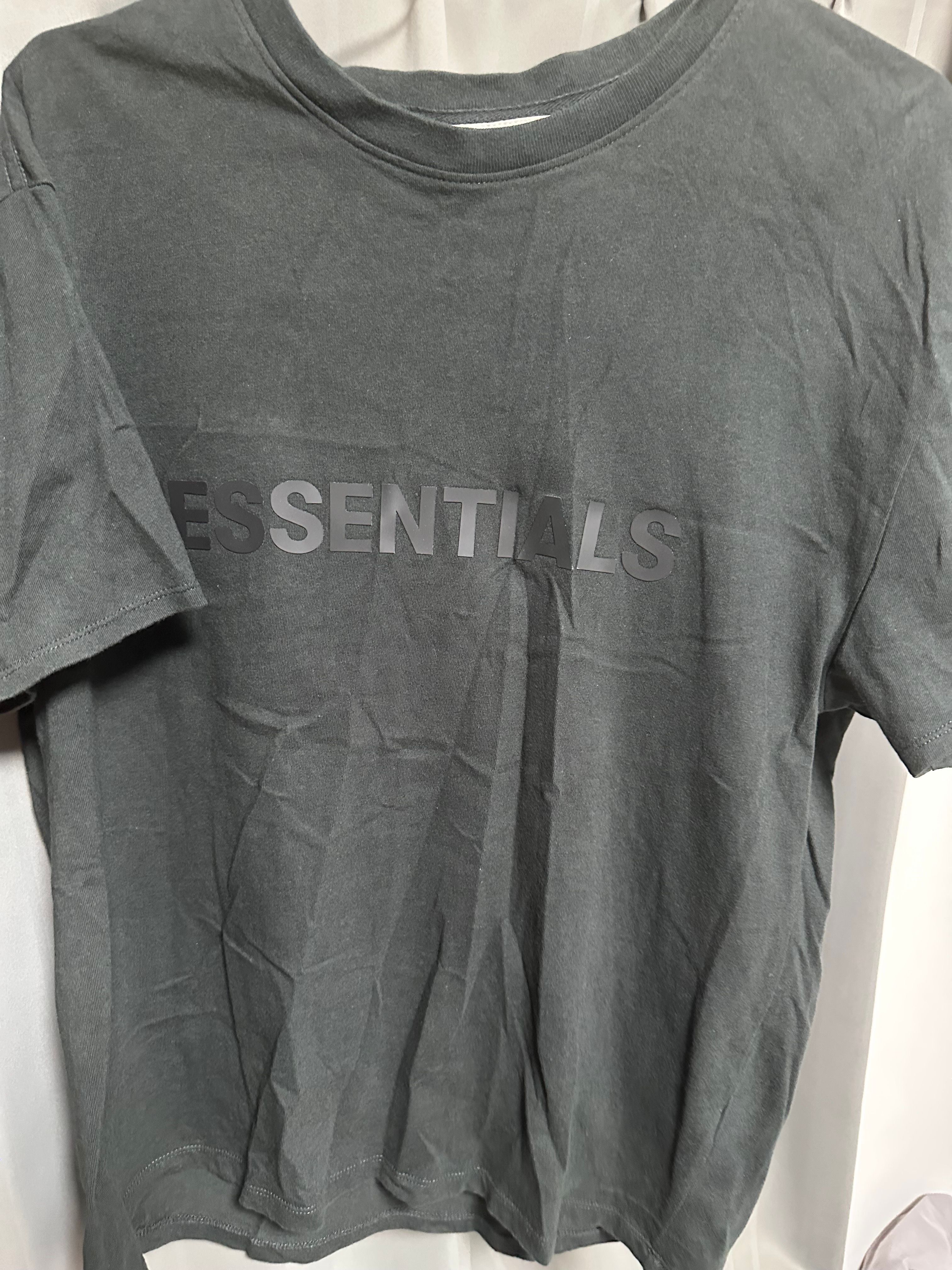 FEAR OF GOD ESSENTIALS 3D Silicon Applique Boxy T-Shirt "Black"