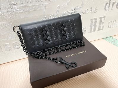 レアなボッテガ イントレチャート レザー 長財布
